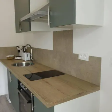 Avec Terrasse Appartamento *